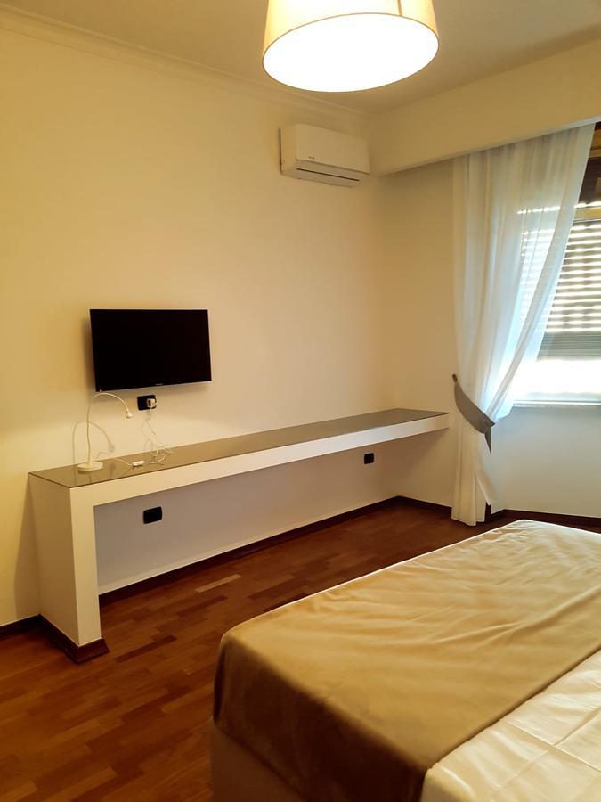 Neapolis Life Naples