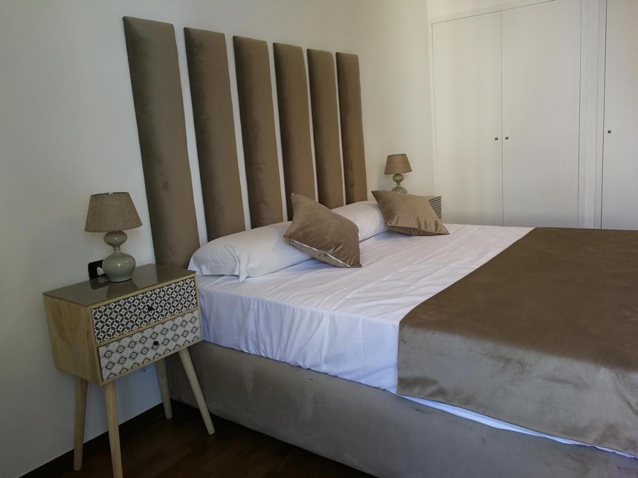 Neapolis Life Naples